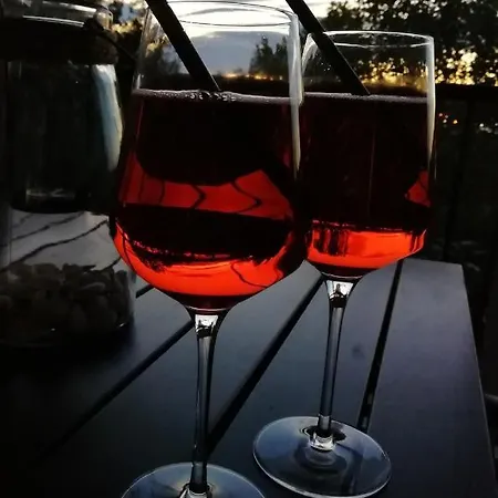 Sun & Sea Апартаменты